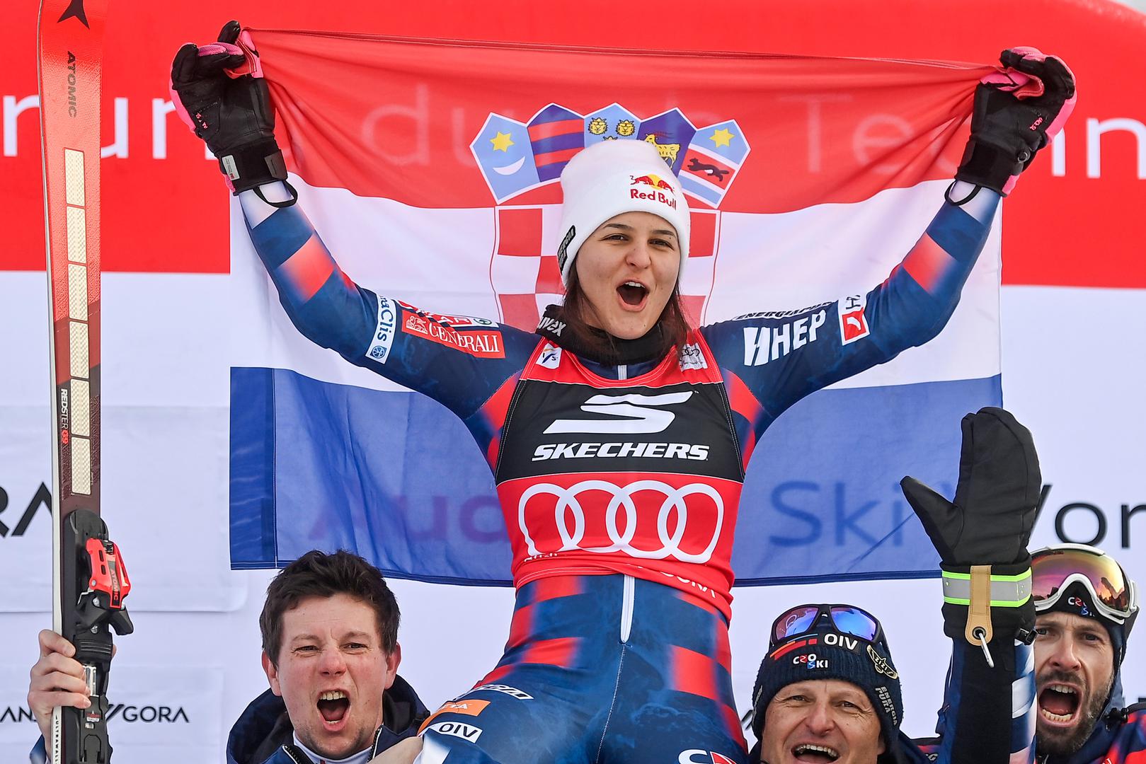 Utrka ženskog slaloma FIS Svjetskog skijaškog kupa. Zrinka Ljutić slavi pobjedu