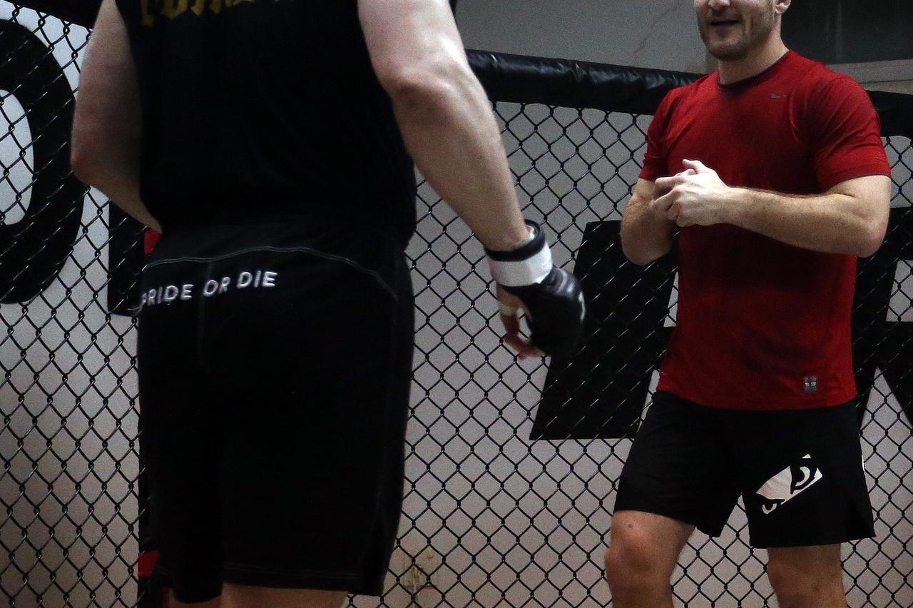 25.03.2015., Zagreb - Sparing trening Mirka Filipovica Cro Copa sa Stipom Miocicem u teretani koja se nalazi u kuci Mirka Filipovica. Photo: Dalibor Urukalovic/PIXSELL