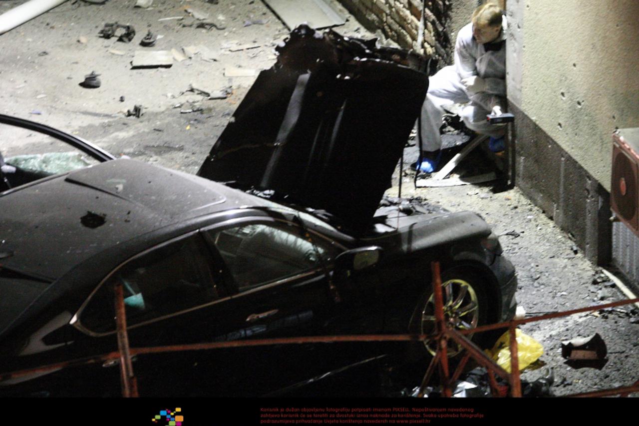 \'23.10.2008., Zagreb, Hrvatska - Jaka ekplozija odjeknula je u Vlaskoj ulici ispred zgrade NCL grupe. u kojoj je smjestena redakcija tjednika Nacional. Bomba je eksplodirala ispod Pukaniceva Lexusa. 