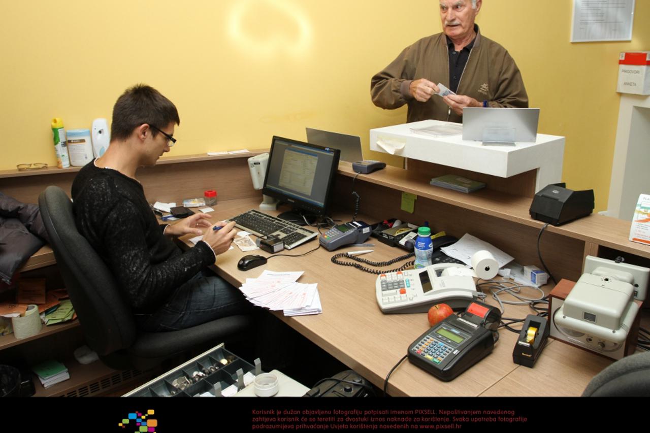 inkasator_PXL_kar_121003_49