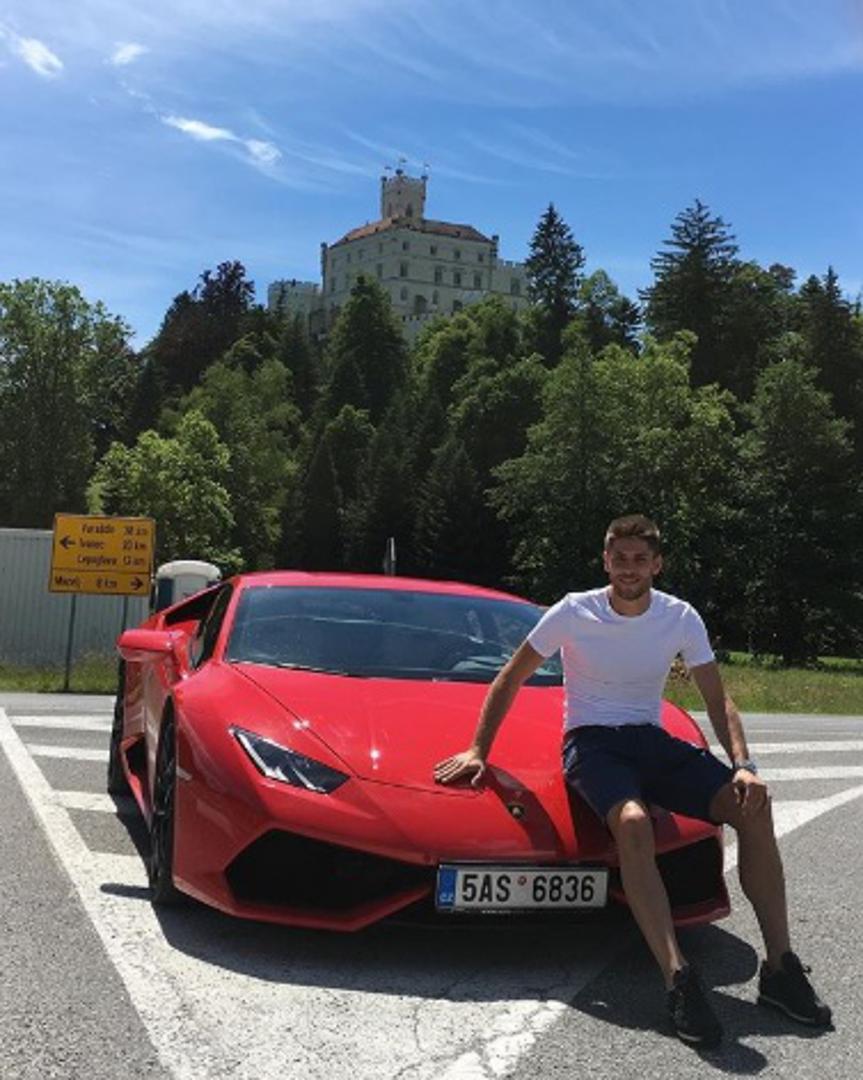 Andrej Kramarić ljubitelj je Lamborghinija iako ova zvijer nije njegova