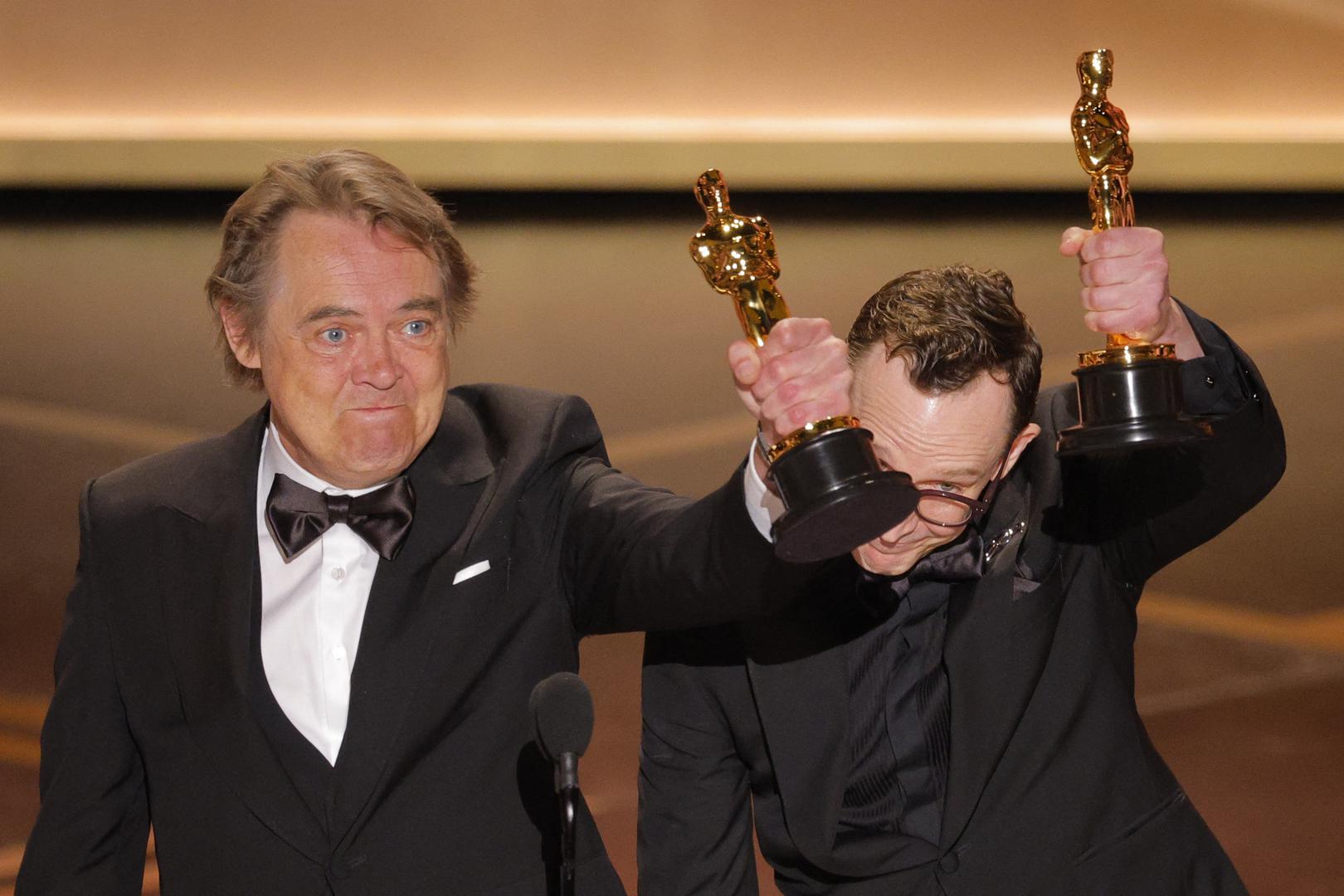 Autori "Djevojke koja je plakala bisere"