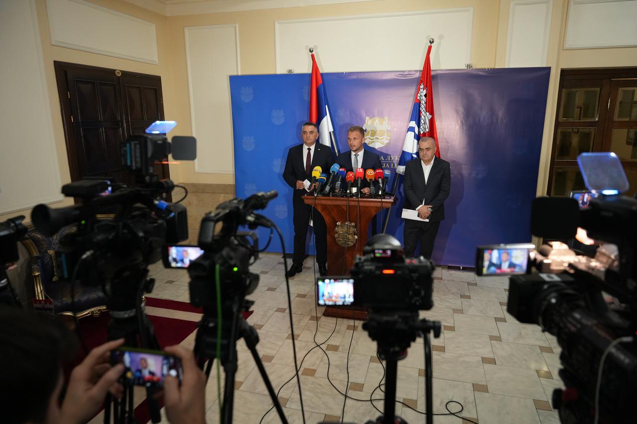 Banja Luka: Stanak predsjednika Vlade RS Save Minića i gradonačelnika Draška Stanivukovića