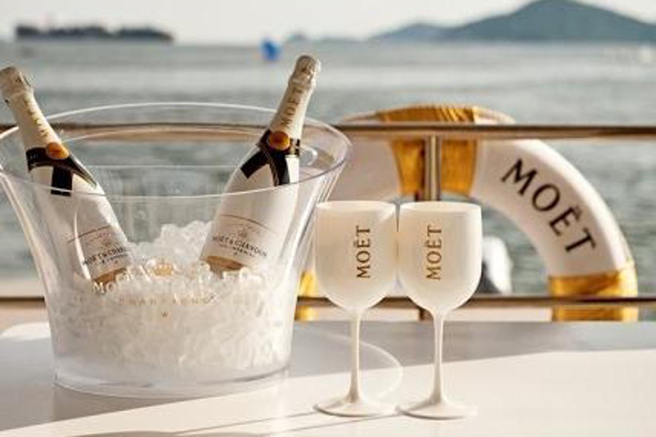 moet