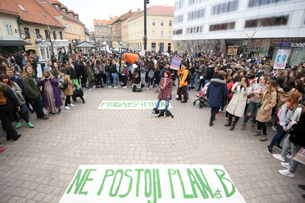 Prosvjed učenika zbog klimatskih promjena
