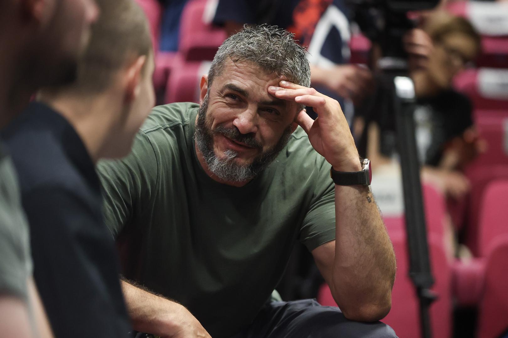 Bosanskohercegovački glumac preminuo je u 59. godini. Smrt je nastupila nakon duge i teške bolesti, a već neko vrijeme rijetko se pojavljivao u javnosti. 