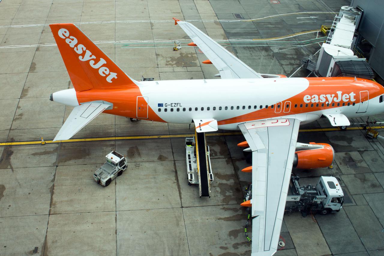 easyJet