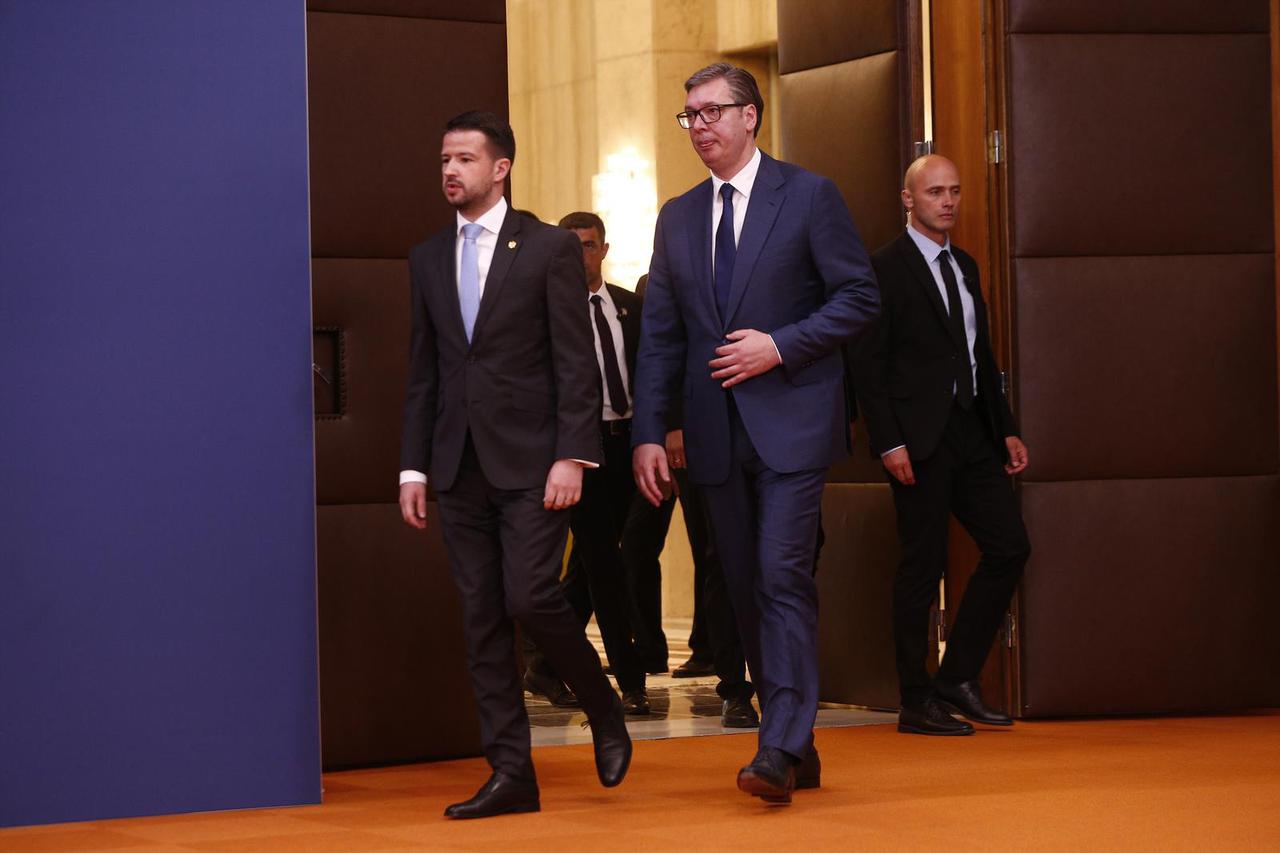 Beograd: Vućić i predsjednik Crne Gore dali su izjavu za medije
