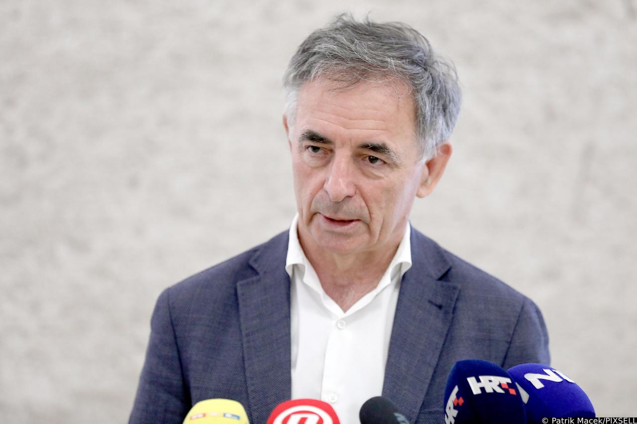 Zagreb: Milorad Pupovac komentirao optužnice iz Srbije