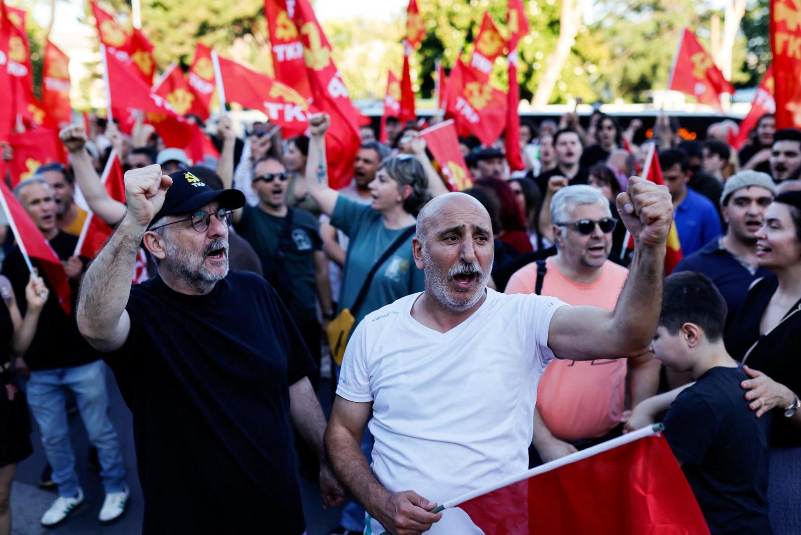Men shout slogans during a protest, ahead of NATO leaders' summit, in Istanbul, Turkey, July 5, 2026. REUTERS/Kemal Aslan Photo: KEMAL ASLAN/REUTERS