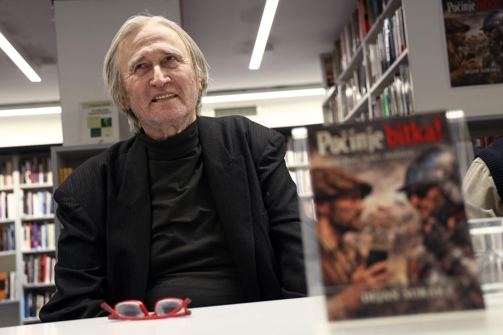Autor romana Dejan Šorak