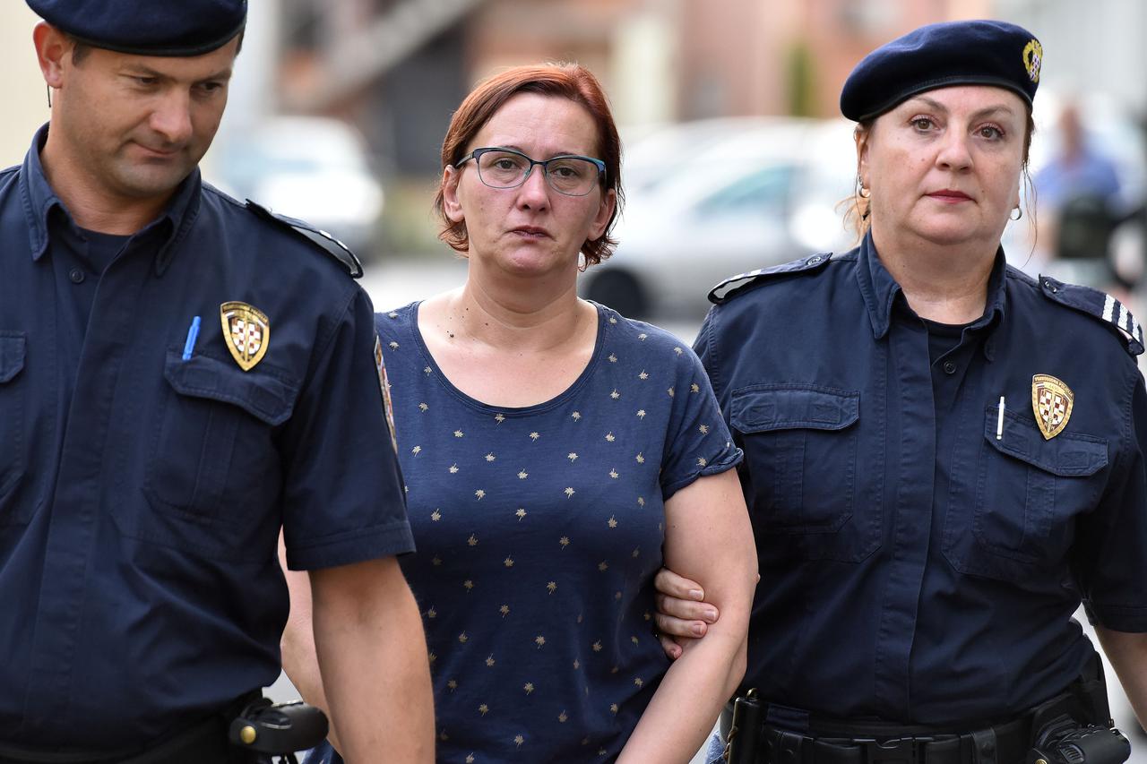 Smiljana Srnec u pratnji policije dolazi na sjedicu Optužnog vijeća