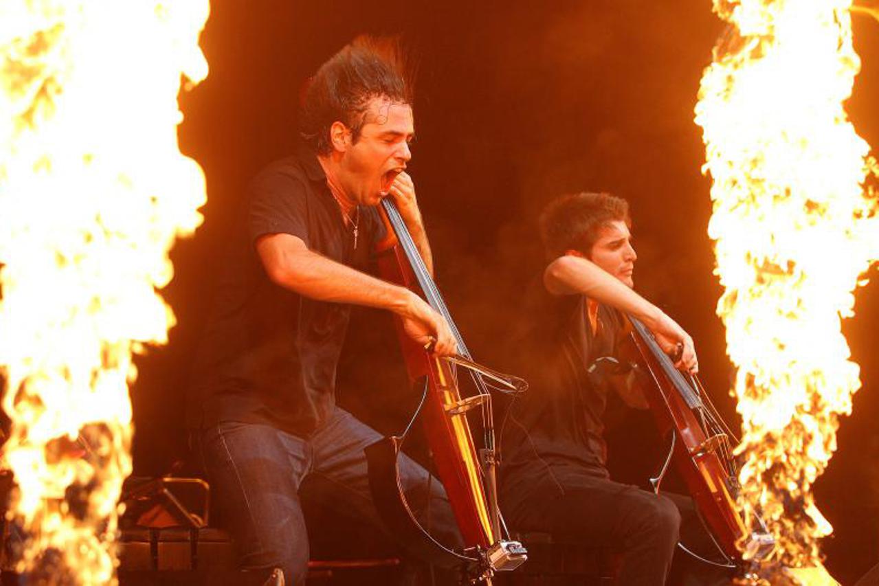 2cellos (1)