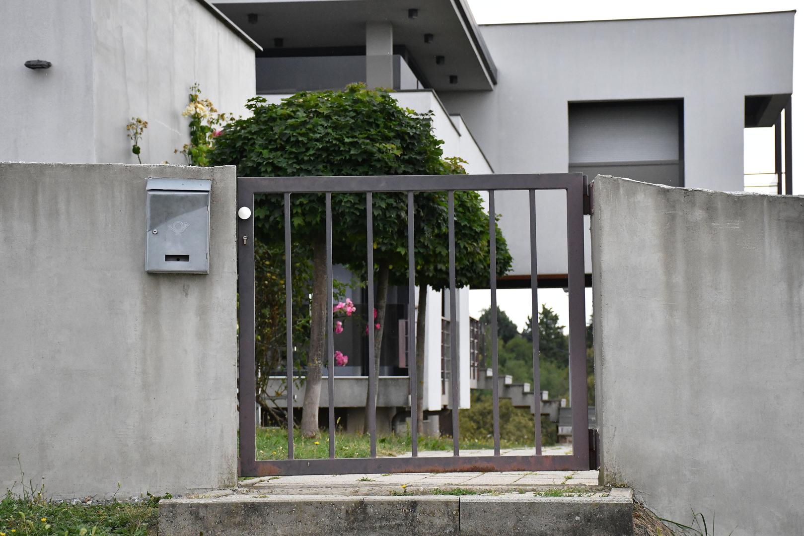 Vinko Grgić uhićen je i u rujnu 2020. u aferi Janaf, u kojoj je pokrenuta istraga protiv predsjednika uprave Janafa Dragana Kovačevića zbog primanja mita od 1,96 milijuna kuna. Tri je mjeseca proveo u istražnom zatvoru.