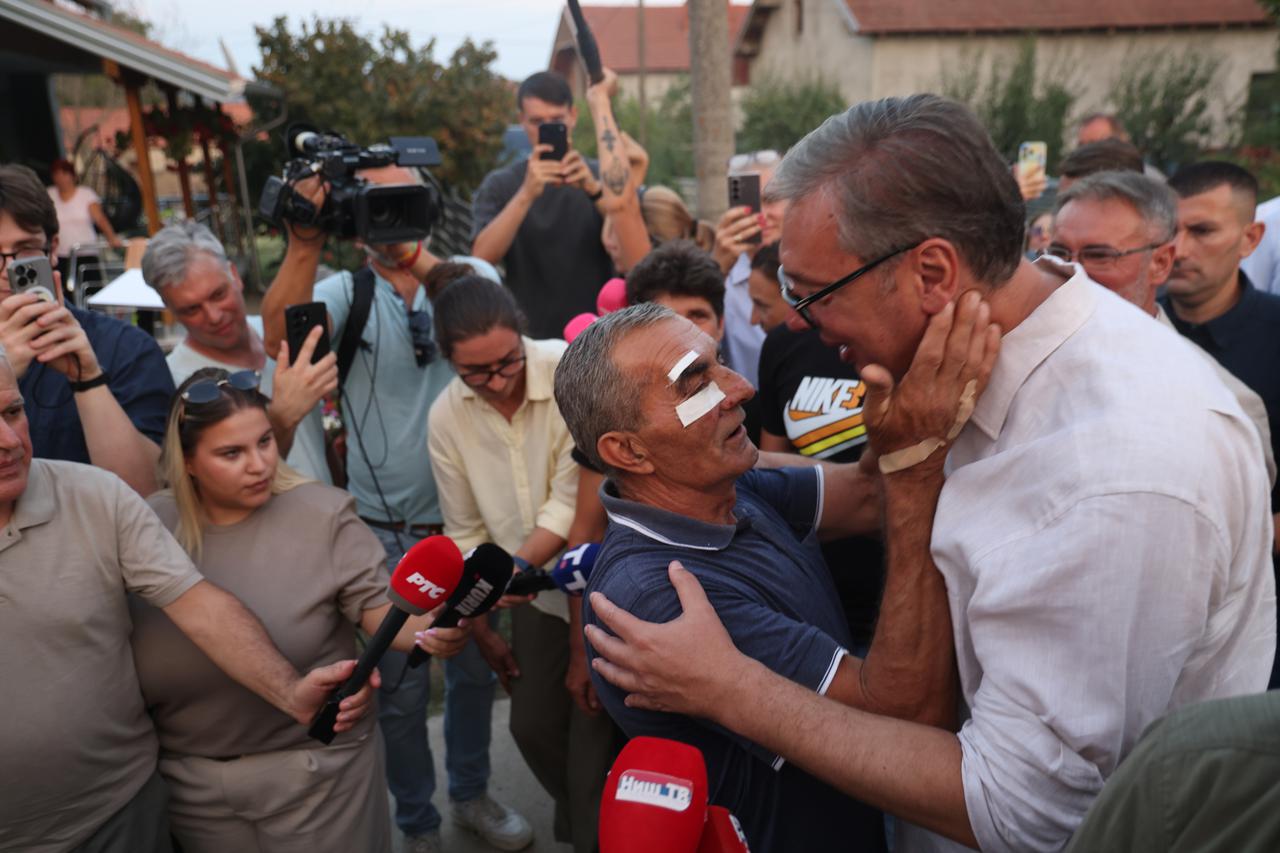 Aleksandar Vučić u obilasku je Jablaničkog okruga
