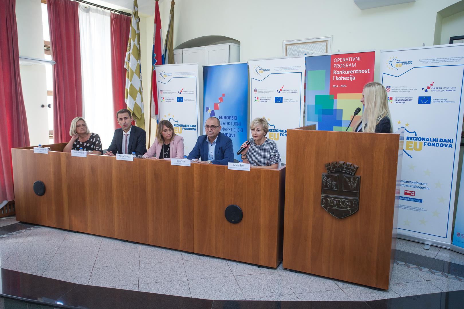 U prijepodnevnim satima održana je i panel diskusija o razvoju Vinkovaca kroz fondove Europske unije