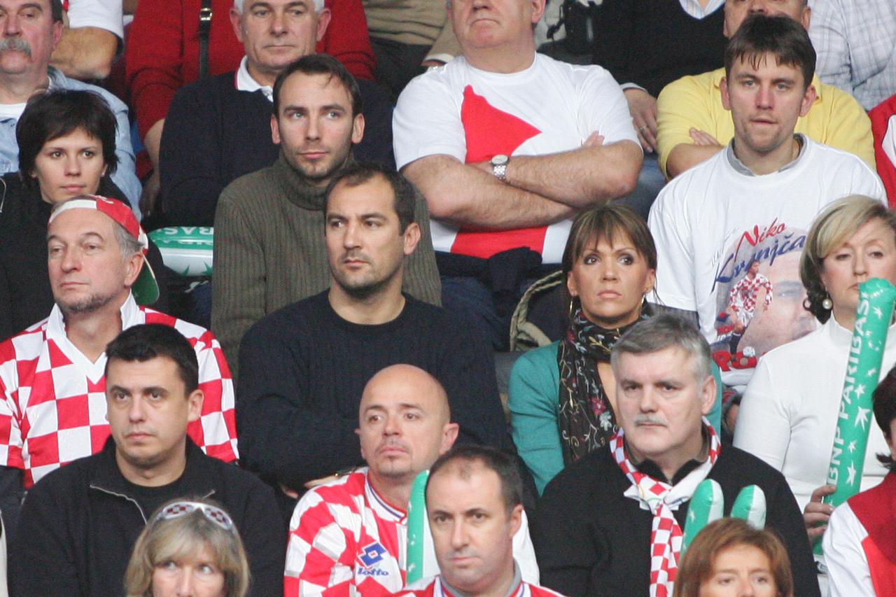 Mještani Bilica organizirali doček za srebrnog reprezentativca Duju Ćaletu-Cara