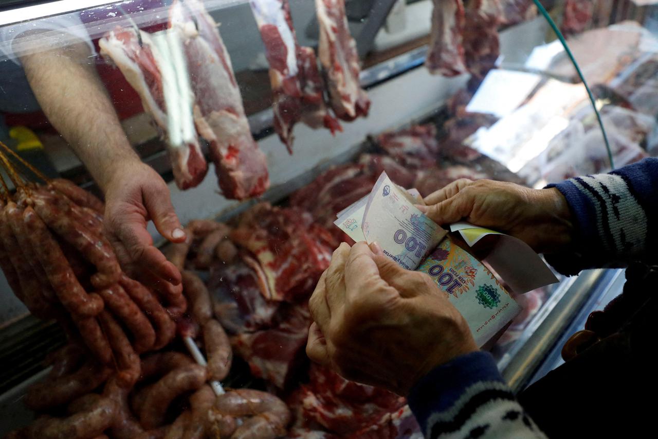 FILE PHOTO: Argentina inflation soars to highest level in years, in Buenos Aires