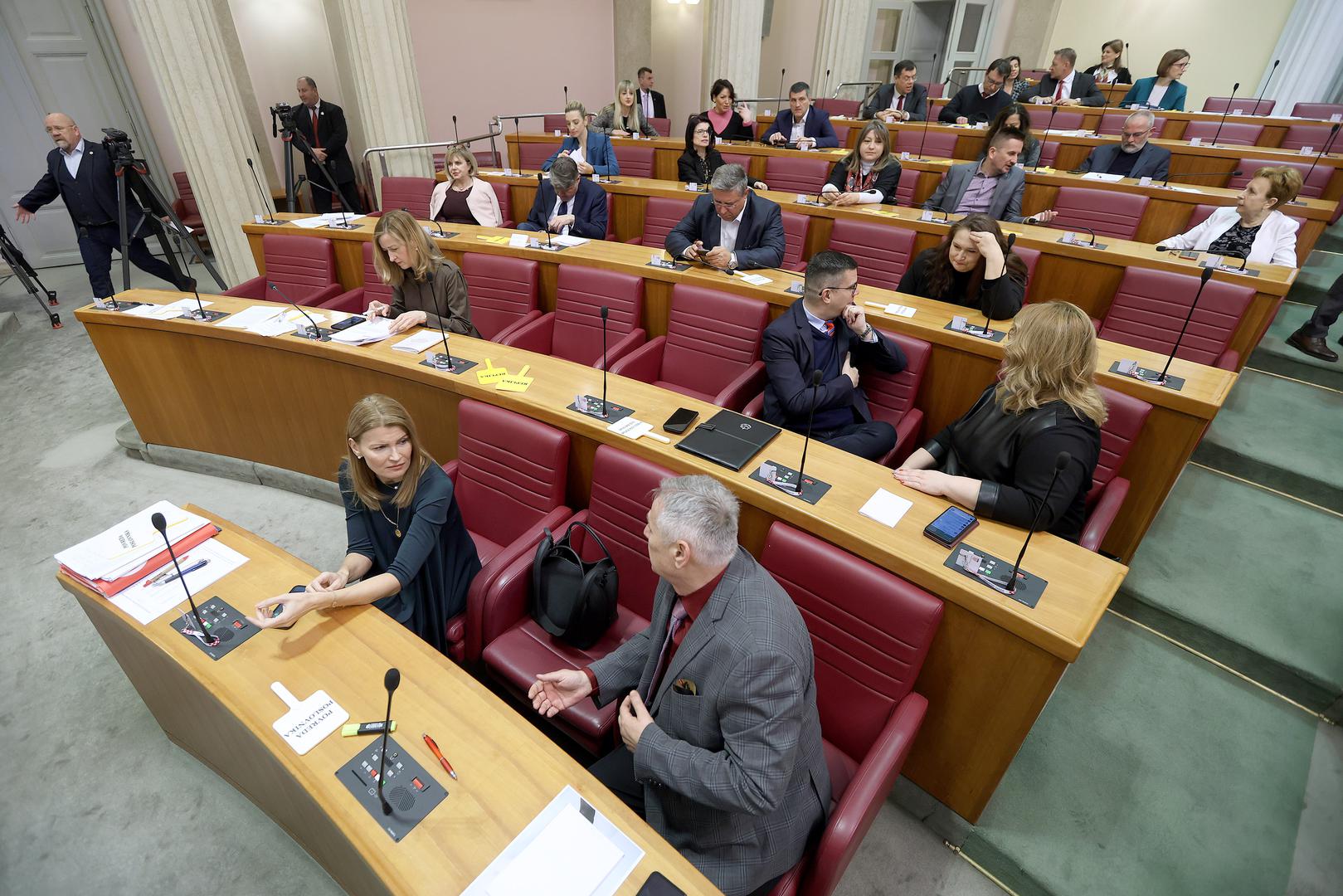 07.02.2024., Zagreb - Sabor 21. sjednicu nastavlja glasovanjem o raspravljenim tockama dnevnog reda medju kojima je najvecu pozornost izazvao prijedlog za imenovanje Ivana Turuduca Glavnim drzavnim odvjetnikom. Photo: Patrik Macek/PIXSELL