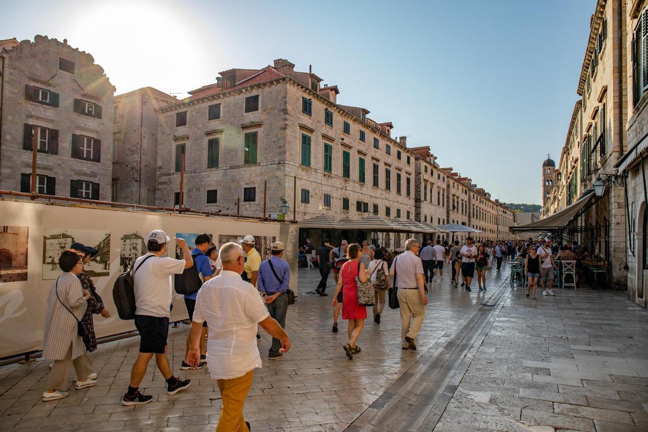 Sunčan dan u Dubrovniku