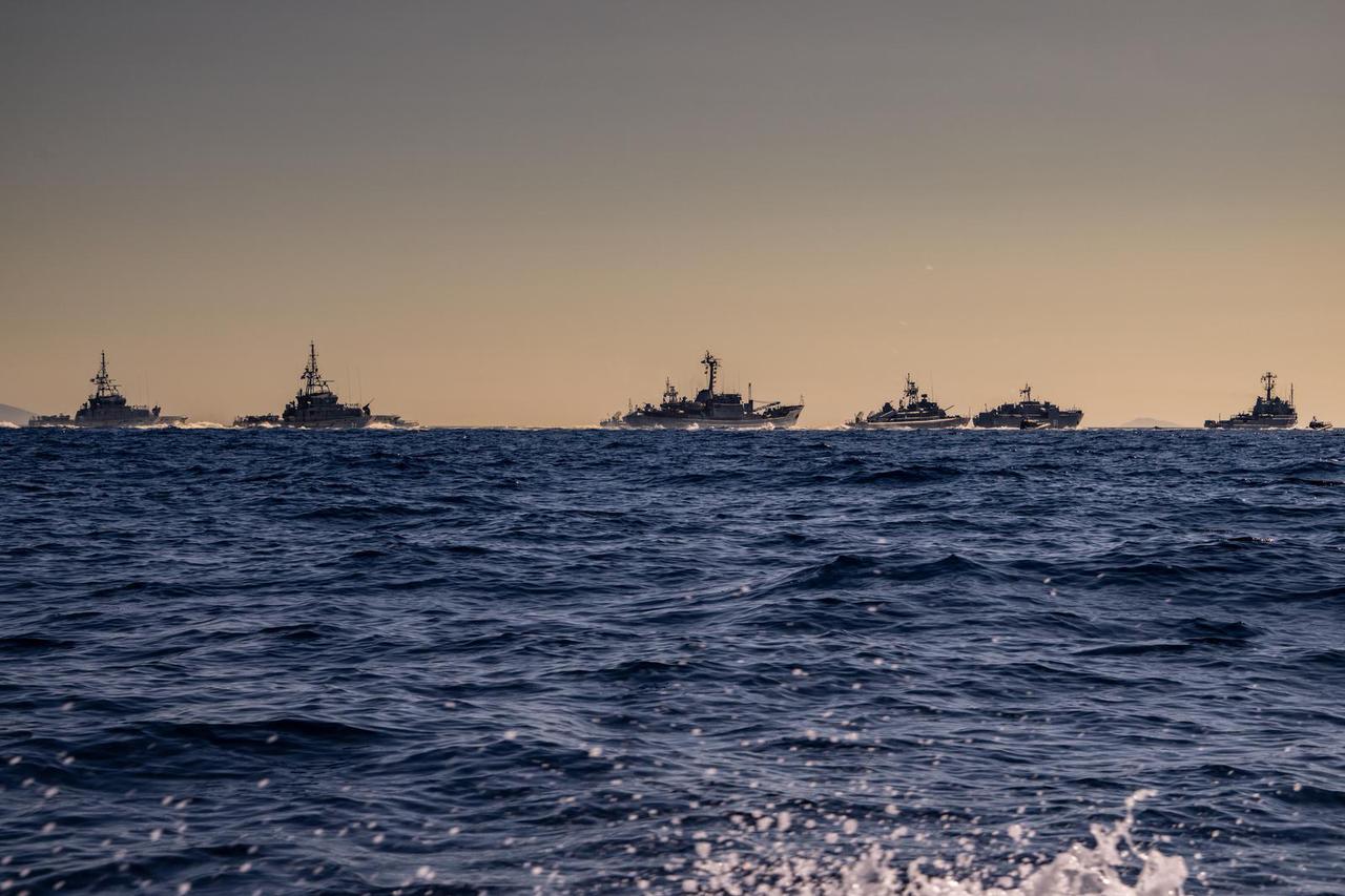 Split: Hrvatska ratna mornarica izvodi vježbu za vojni Mimohod 2025. - fotografije MORH-a