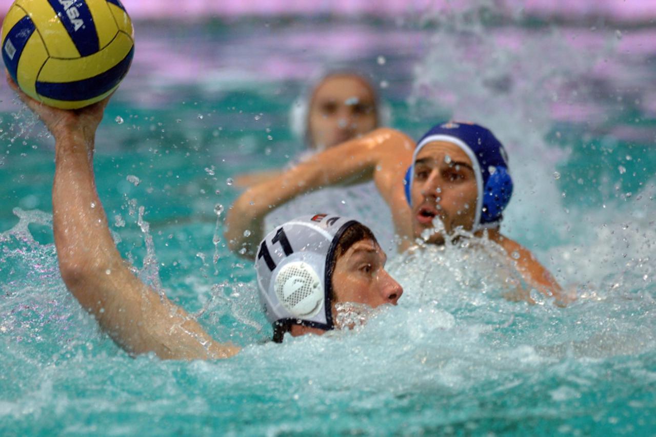 \'22.04.2009.....Zagreb...spo...Bazen Mladosti uz Savu.Cetvrtfinale Eurolige: Mladost - Olympiacos.Igor Hinic.Photo:Marko Prpic/Vecernji list\'