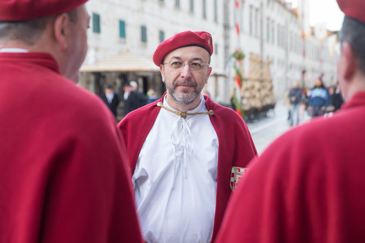 Savjetnik premijera za strateško komuniciranje Macan pripadnik je dubrovačkih trombunjera