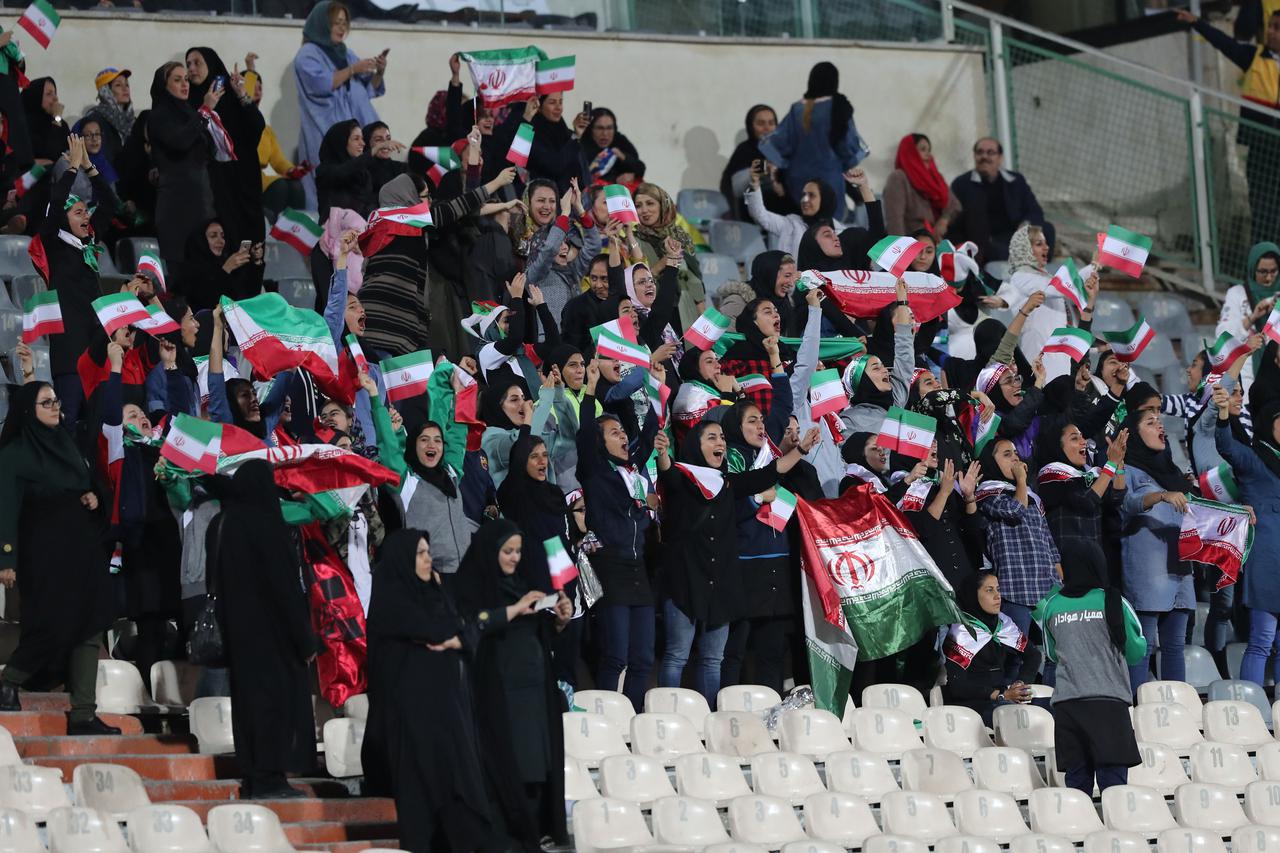 Iranske navijačice