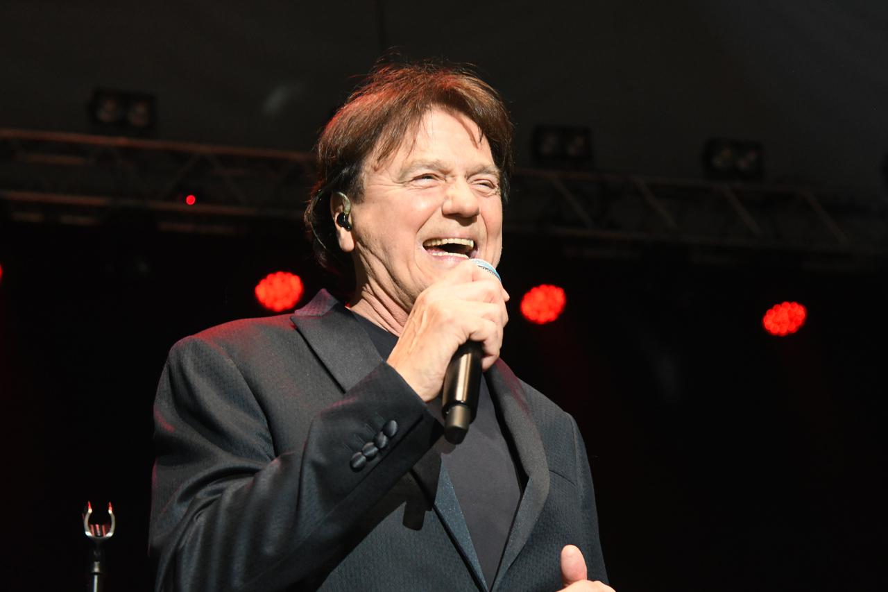 Koncert Zdravka Čolića u Sisku