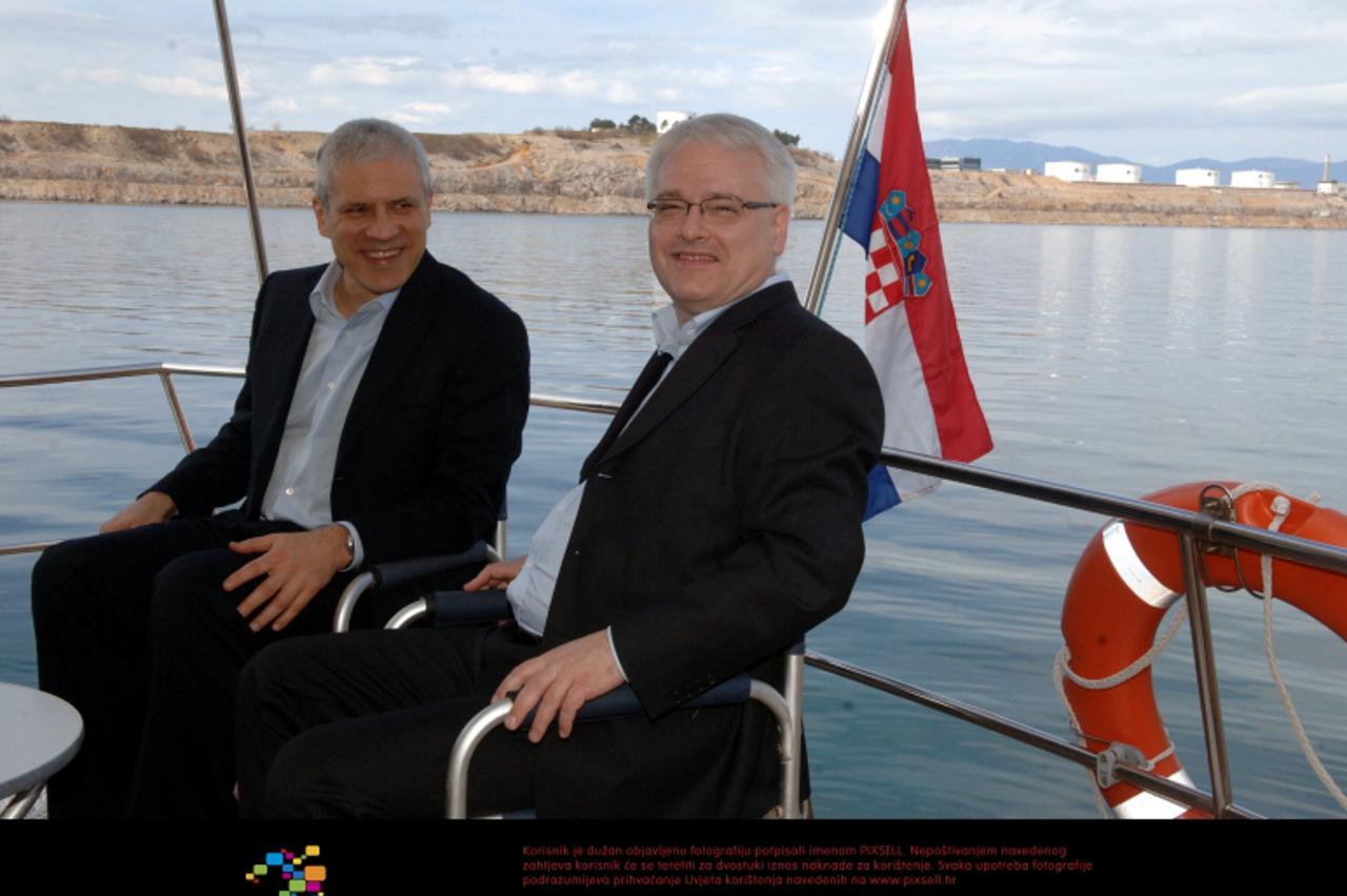 '24.03.2010.,Omisalj - Predsjednici Srbije i Hrvatske Boris Tadic i Ivo Josipovic susreli su se u Omislju Photo: Goran Kovacic/PIXSELL'