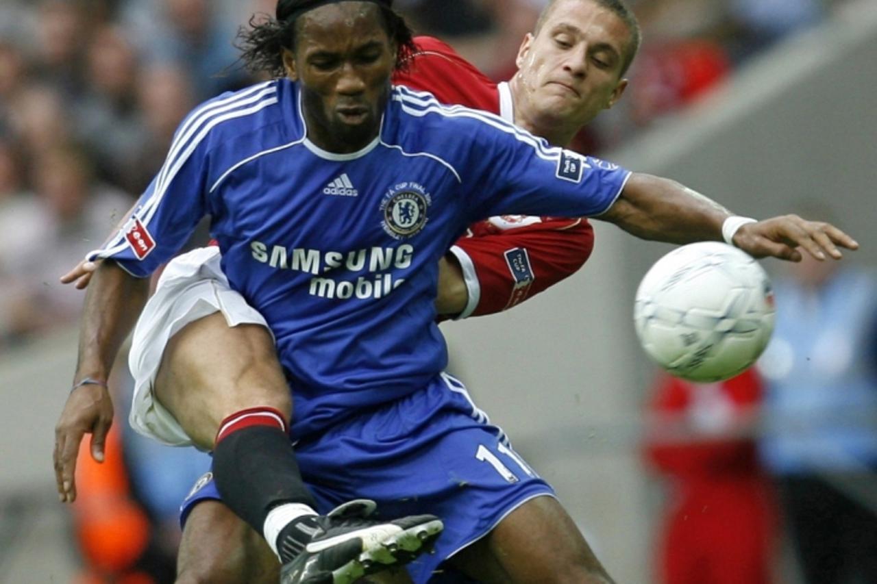 Nemanja Vidic Didier Drogba