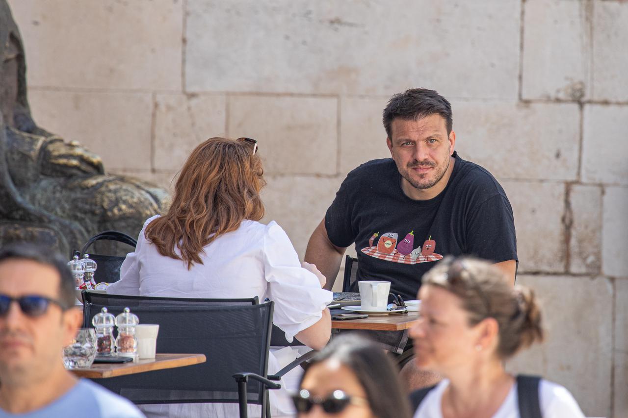 Mate Janković s djevojkom odmara u Dubrovniku