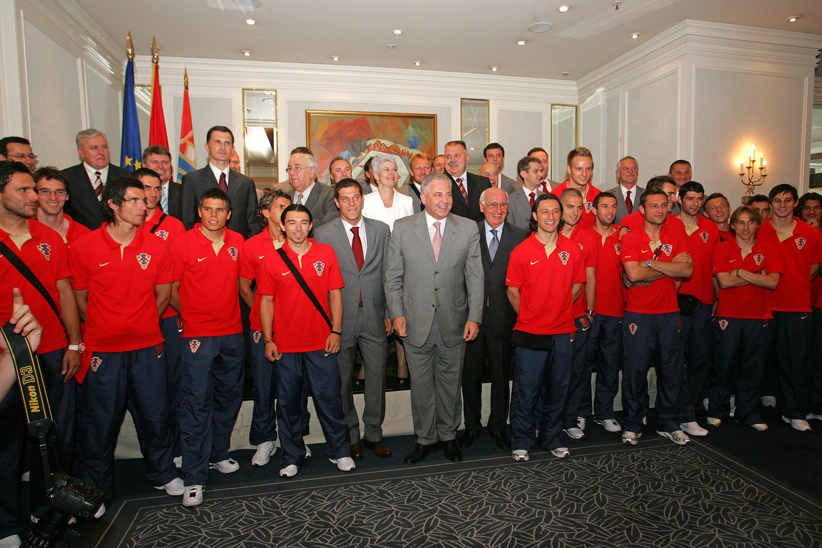 Na današnji dan prije 18 godina, drugog lipnja 2008., hrvatska nogometna reprezentacija okupila se uoči odlaska na Europsko prvenstvo u Austriji i Švicarskoj.