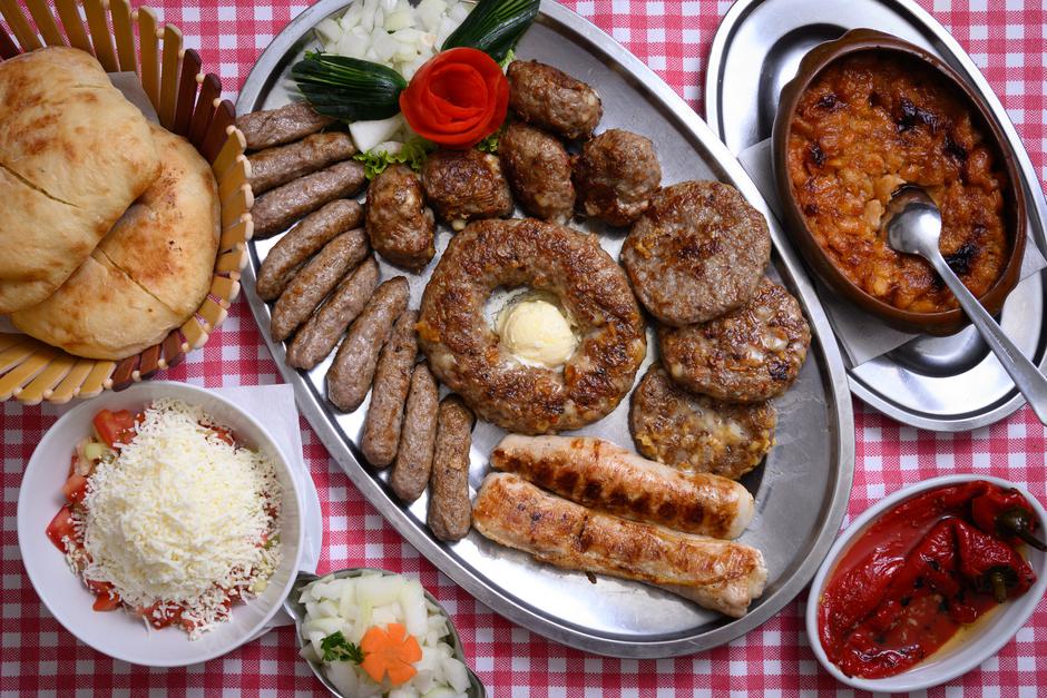 Restoran Tvornica pljeskavica Kosta