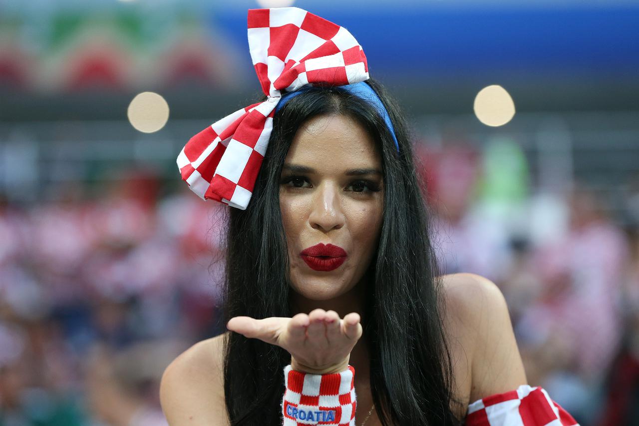 Moskva: Ivana Knoll bodri Vatrene u polufinalnom susretu s Engleskom