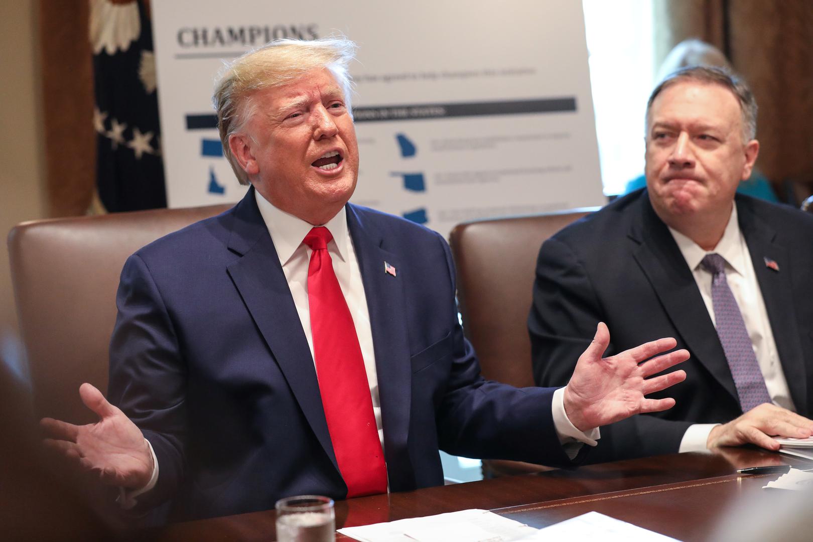 Donald Trump i Mike Pompeo