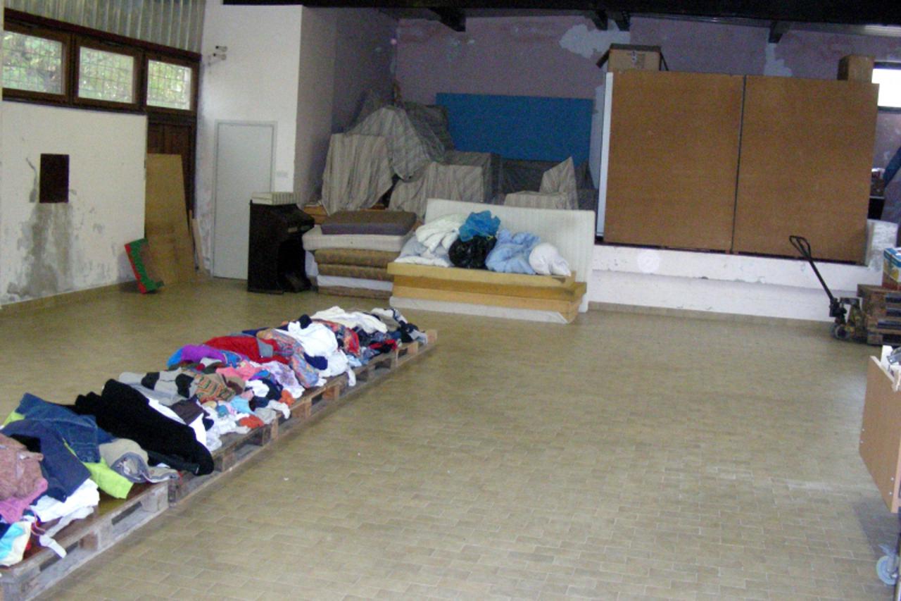 \'SLAVONIJA  26.10.2010. VUKOVAR - prazno skladiste vukovarskog Caritasa  Branimir Bradaric/Vecernji list\'