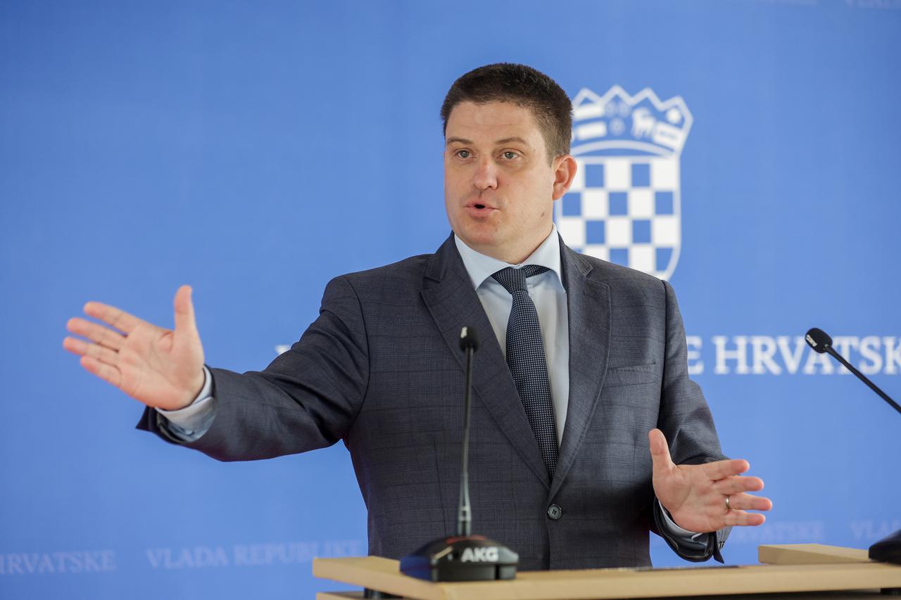Bačić i Butković dali izjave nakon sjednice Vlade