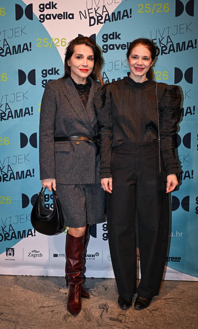Voditeljica Marijana Batinić i glumica Ivana Roščić.