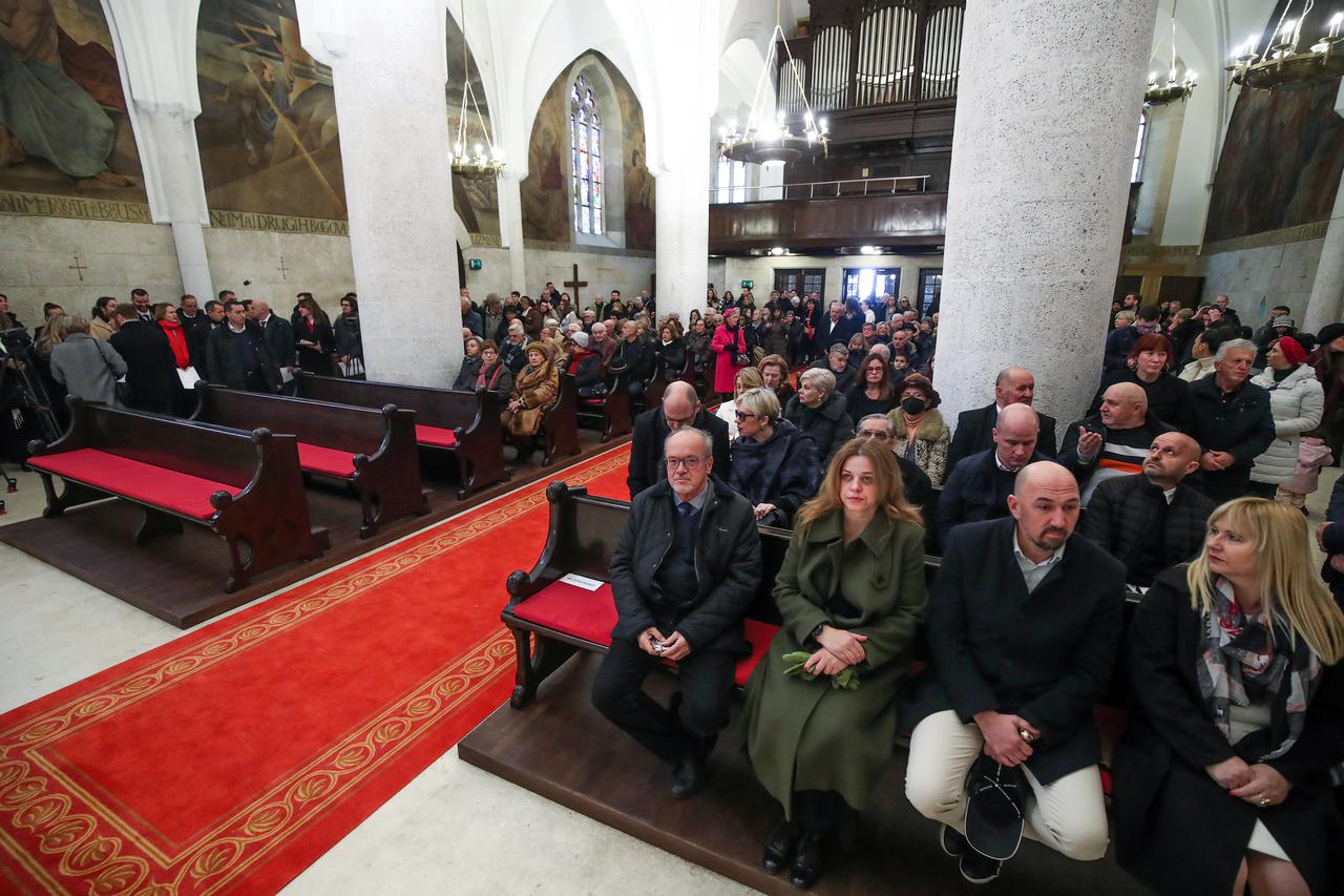 Zagreb: Prva misa u crkvi sv. Marka nakon obnove od potresa