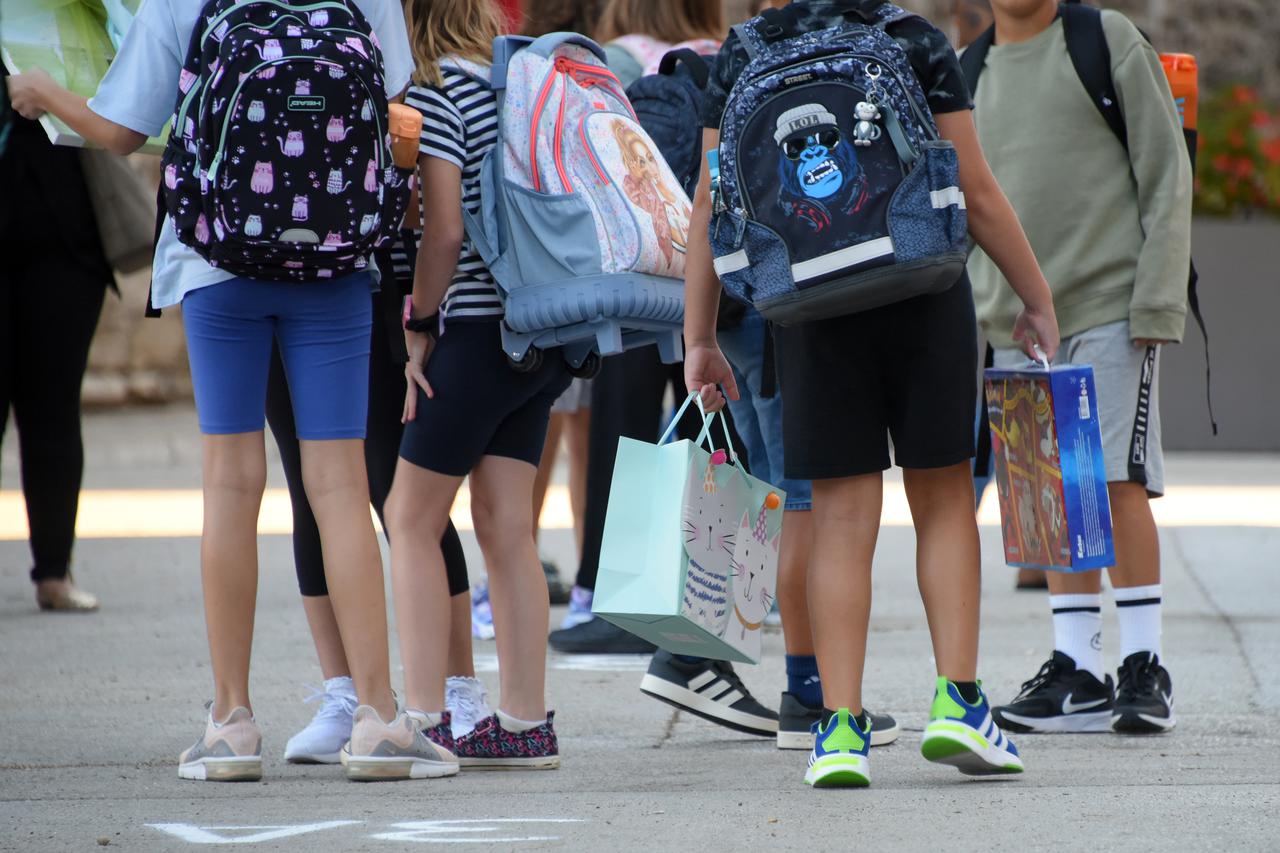 Pula: Policija poziva na oprez zbog početka školske godine