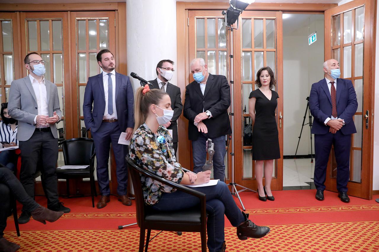 Zagreb: Predstavnici oporbenih klubova predstavili prijedlog odluke o osnivanju Istražnog povjerenstva