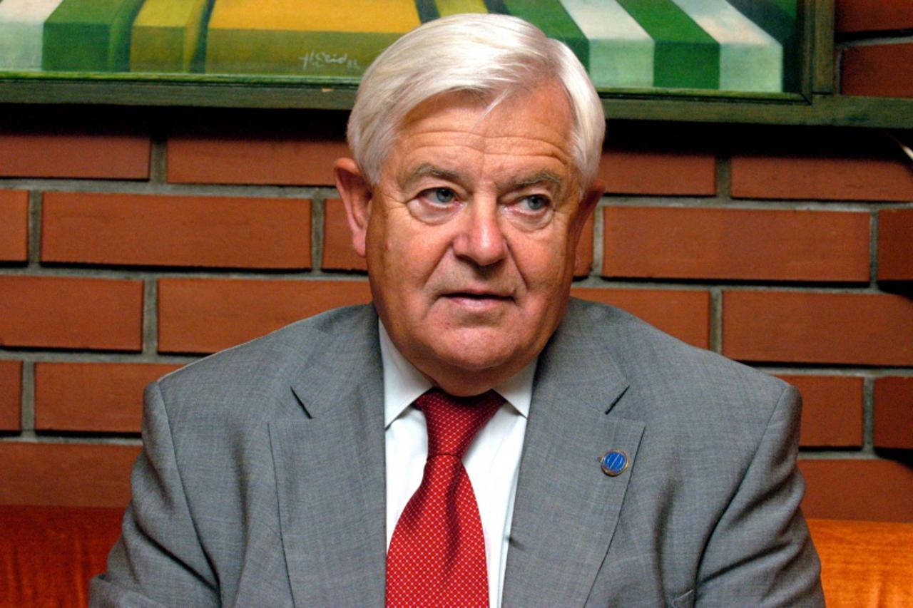 'BIH , 20.09.2007. , SARAJEVO , HOTEL HOLIDAY INN , MILAN KUCAN ZA INTERVIEWA ZA VECERNJAK FOTO ZVONIMIR CORIC'