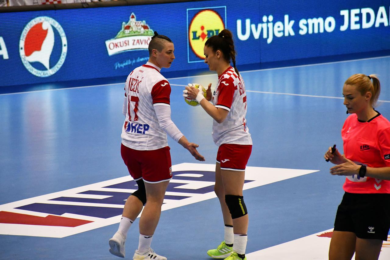 Slavonski Brod: Kvalifikacije za SP rukometašica, Hrvatska - Slovačka 