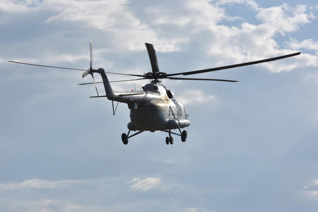 Vojni helikopter Mi-8