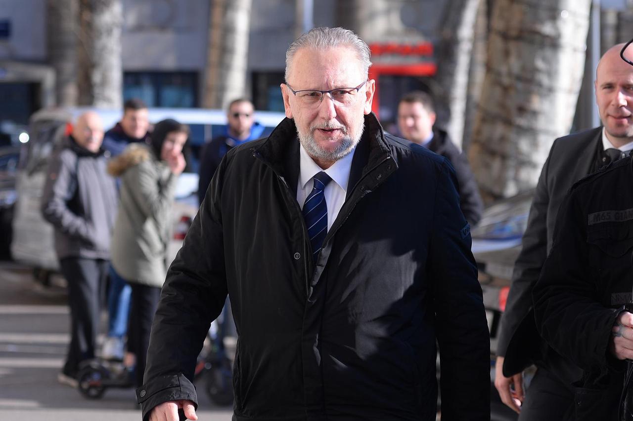 Davor Božinović