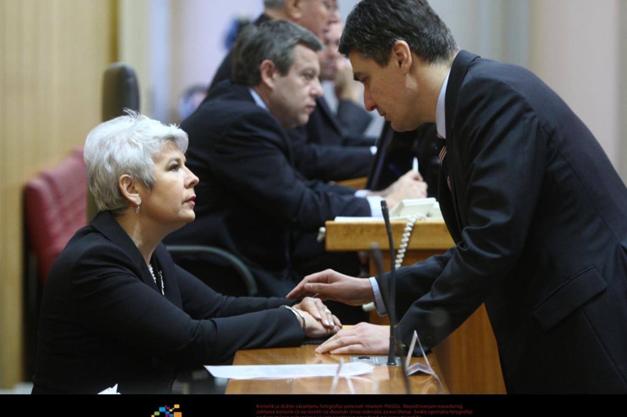 \'11.02.2010., Zagreb - Sjednica Hrvatskog sabora. Rasprava o trecem mandatu Mladena Bajica na mjestu glavnog drzavnog odvjetnika. Jadranka Kosor, Zoran Milanovic.  Photo: Davor Puklavec/PIXSELL\'
