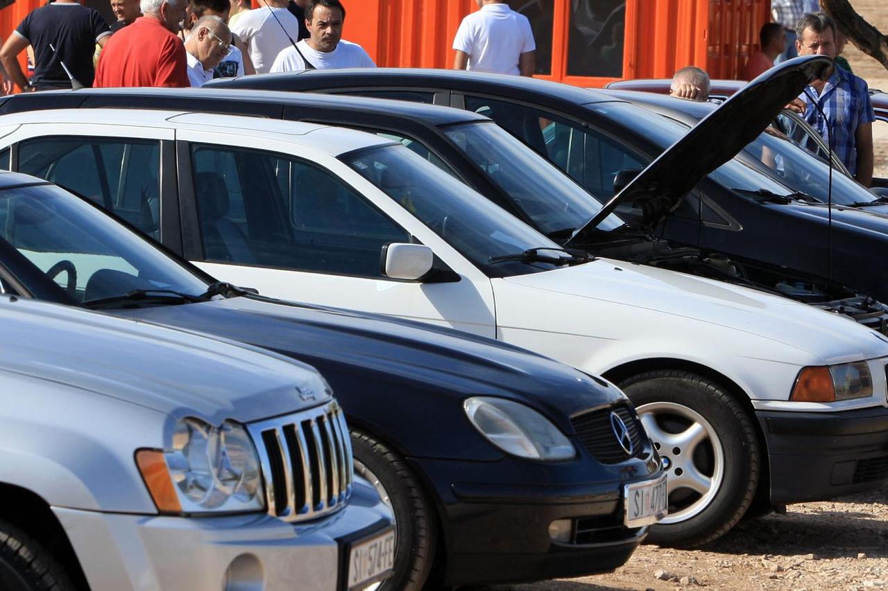 rabljeni automobil