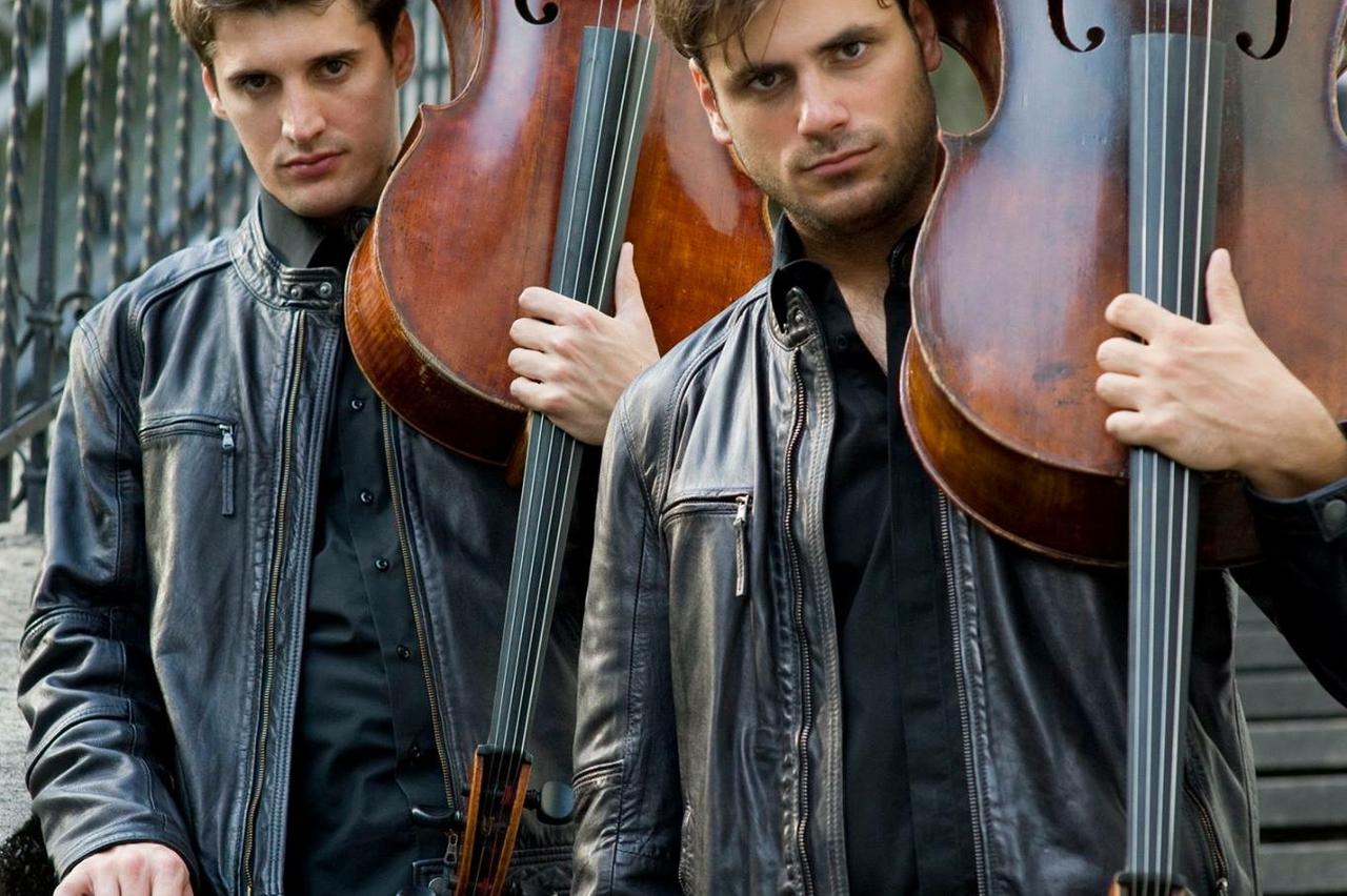 2Cellos