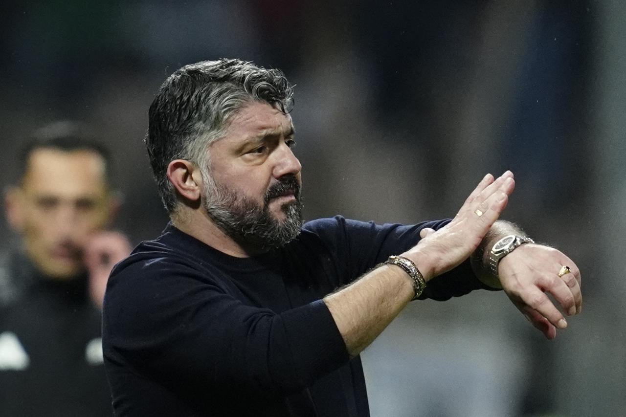 FIFA World Cup - UEFA Qualifiers - Finals - Bosnia and Herzegovina v Italy